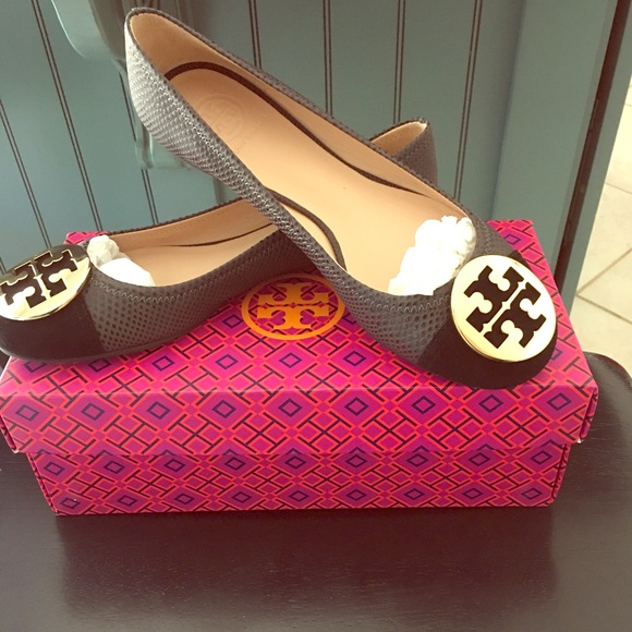 Tory Burch Shoes - NWT TORY BURCH Serena 2 Ballet Flat size 9